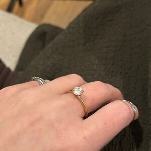 Elegant Gold and Diamond ring